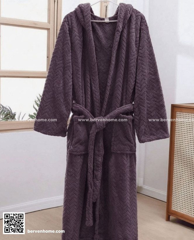 حوله تن پوش پالتویی میکروفایبر نانو مدل توییست برند سان هایی سایز 130CM بنفش